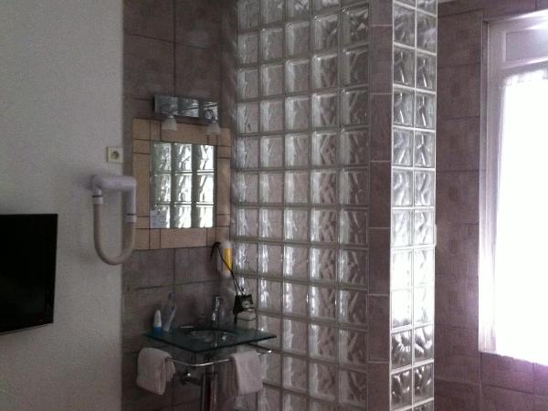 Hotel Le 5 : photo 2 de la chambre chambre double