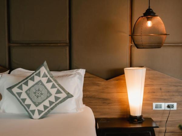 THEE Kashatharn by TH District : photo 2 de la chambre grande suite