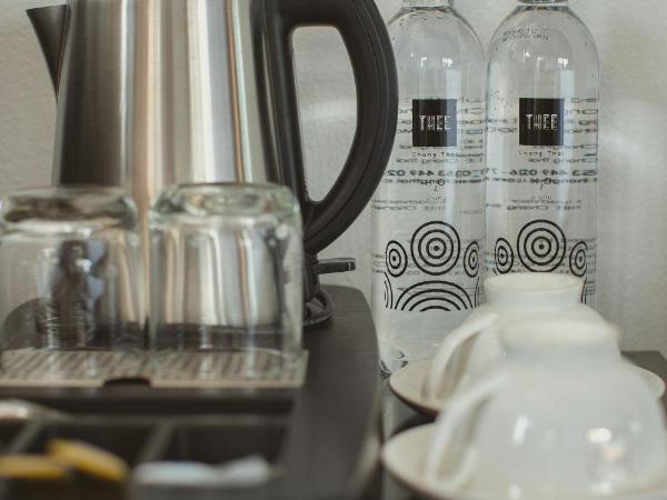 THEE Kashatharn by TH District : photo 8 de la chambre chambre double ou lits jumeaux deluxe avec balcon