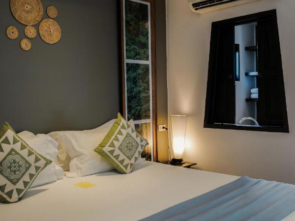 THEE Kashatharn by TH District : photo 4 de la chambre chambre double ou lits jumeaux deluxe avec balcon