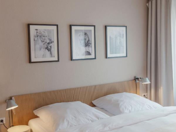 Hotel Lux : photo 2 de la chambre chambre double