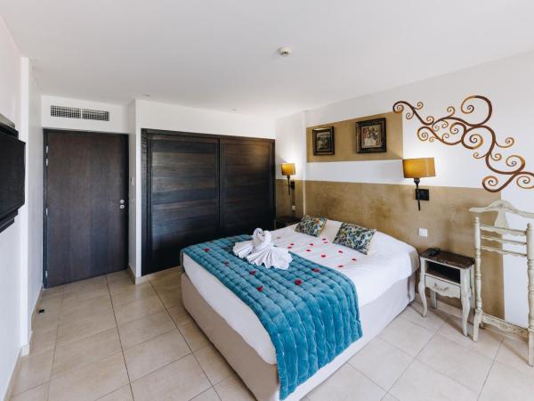 Hôtel Liberata & Spa : photo 2 de la chambre chambre double - accessible aux personnes à mobilité réduite