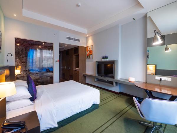 Asaya Hotel Kota Kinabalu - Refurbished 2024 : photo 3 de la chambre chambre lit queen-size deluxe