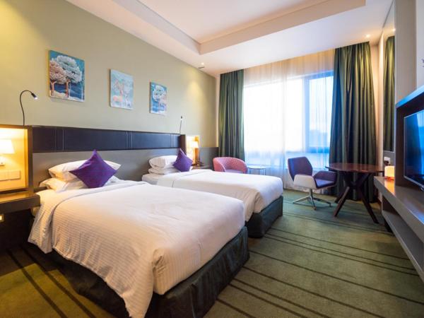 Asaya Hotel Kota Kinabalu - Refurbished 2024 : photo 2 de la chambre chambre lits jumeaux deluxe