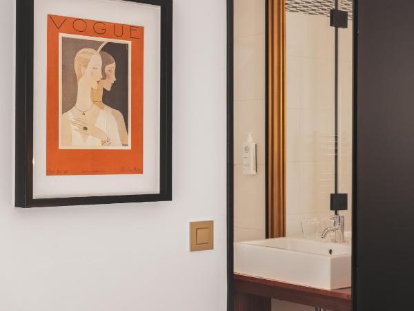 Billie Hôtel : photo 5 de la chambre chambre triple confort