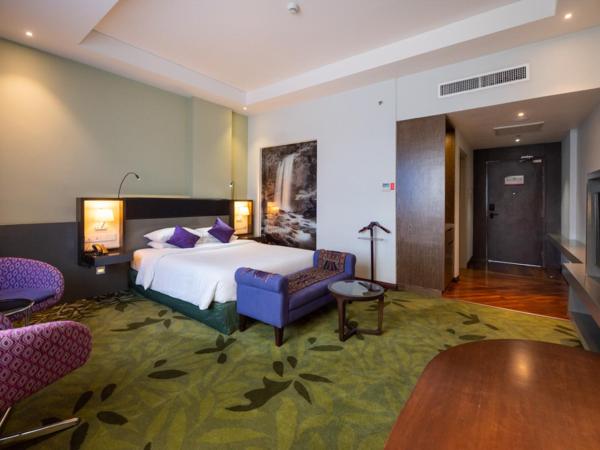 Asaya Hotel Kota Kinabalu - Refurbished 2024 : photo 1 de la chambre chambre lit queen-size privilège