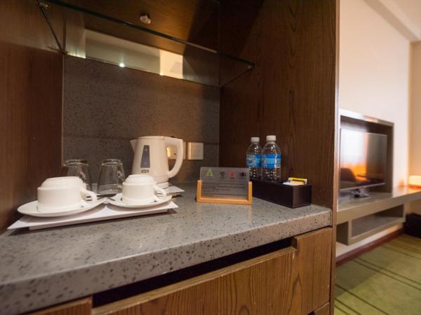 Asaya Hotel Kota Kinabalu - Refurbished 2024 : photo 3 de la chambre chambre lits jumeaux supérieure