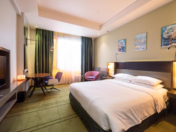 Asaya Hotel Kota Kinabalu - Refurbished 2024 : photo 3 de la chambre chambre supérieure lit queen-size