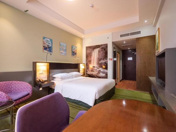 Asaya Hotel Kota Kinabalu - Refurbished 2024 : photo 1 de la chambre chambre supérieure lit queen-size