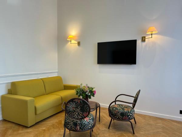 Hôtel de la Poste : photo 5 de la chambre appartement - rez-de-chaussée