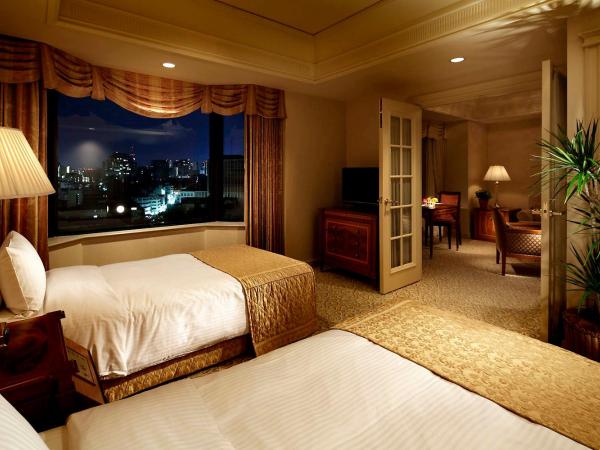 Rihga Royal Hotel Tokyo : photo 5 de la chambre executive floor - junior suite twin - non-smoking - free access to gym & pool with breakfast