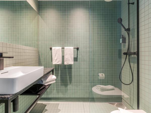Comfort Hotel Helsinki Airport : photo 5 de la chambre chambre familiale