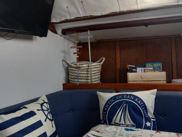 Houseboat - Faro in Ria Formosa : photo 10 de la chambre mobile home