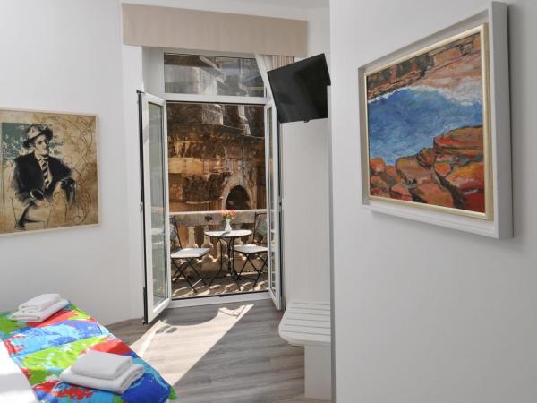 Boutique Suites Joyce : photo 5 de la chambre chambre double ou lits jumeaux supérieure avec terrasse