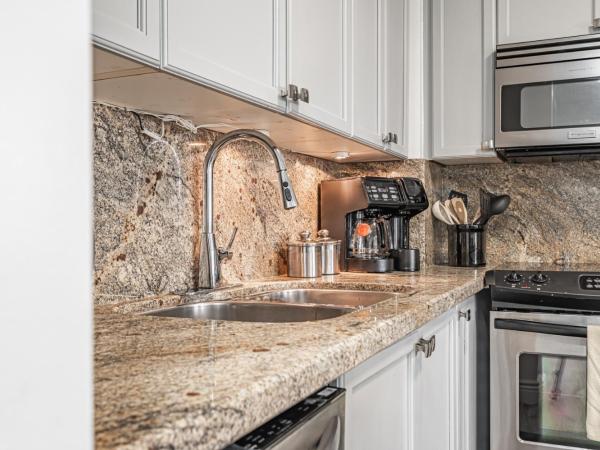 BEAUTIFUL 2BR-2WR Apartment : photo 1 de la chambre appartement 2 chambres