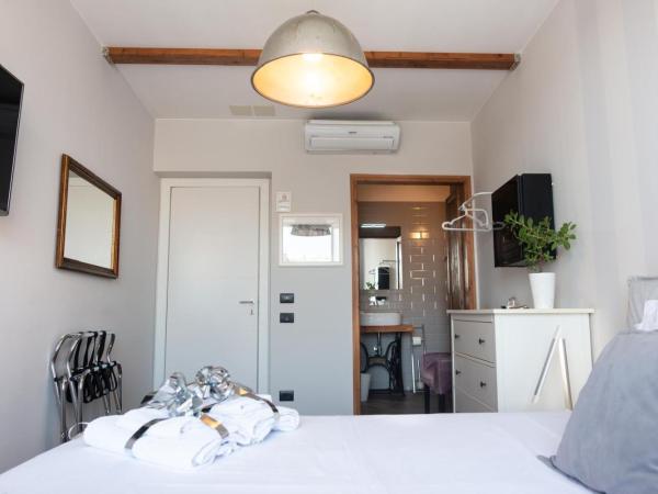 Port View : photo 3 de la chambre chambre double