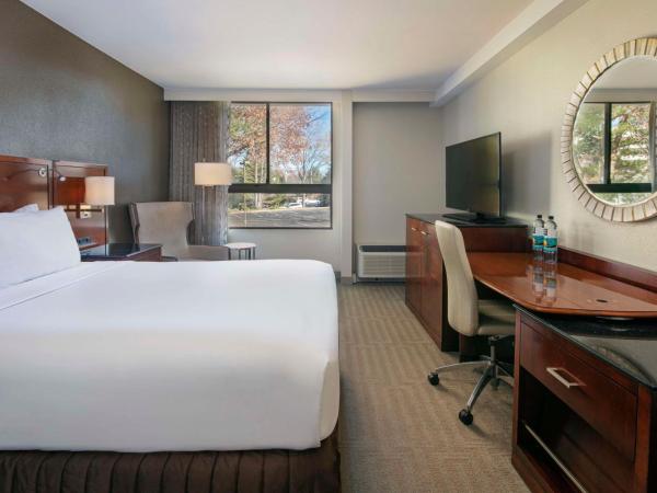 Sonesta Charlotte Lower South End : photo 1 de la chambre chambre lit king-size deluxe