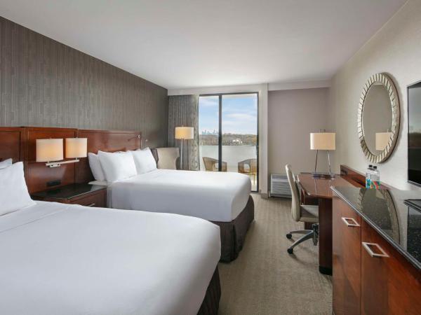 Sonesta Charlotte Lower South End : photo 2 de la chambre hébergement exécutif 2 lits doubles