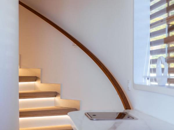 Luxury Floating Apartment - Amor : photo 4 de la chambre mobile home