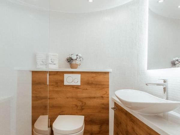 Luxury Floating Apartment - Amor : photo 7 de la chambre mobile home