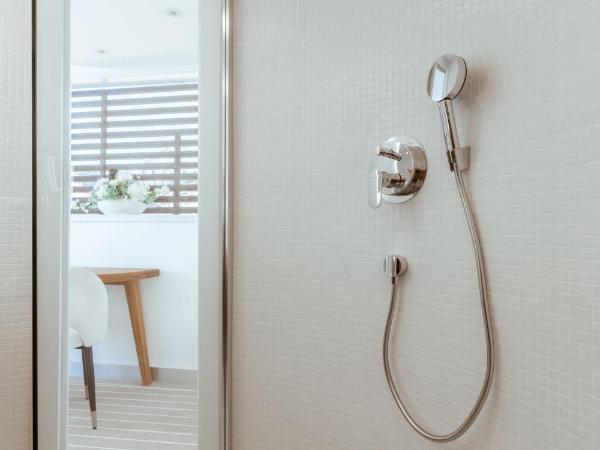 Luxury Floating Apartment - Amor : photo 9 de la chambre mobile home