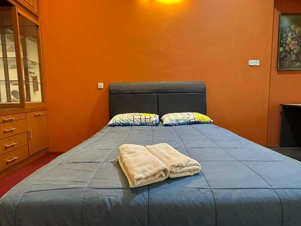 Seladah Stay : photo 3 de la chambre chambre double avec salle de bains commune