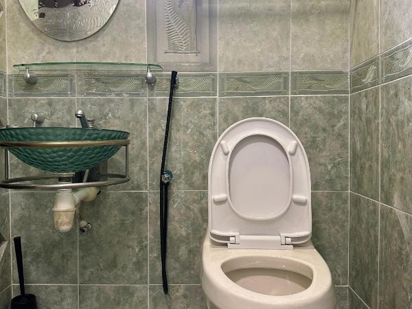 Seladah Stay : photo 4 de la chambre chambre familiale avec salle de bains privative