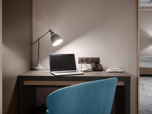 Grand Park Hotel : photo 4 de la chambre appartement royal