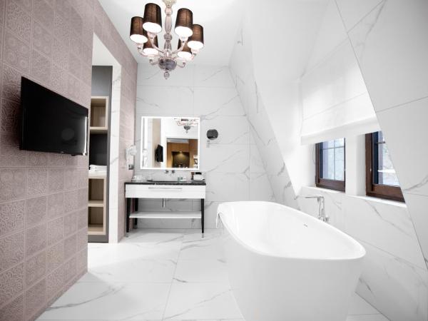 Grand Park Hotel : photo 8 de la chambre appartement royal