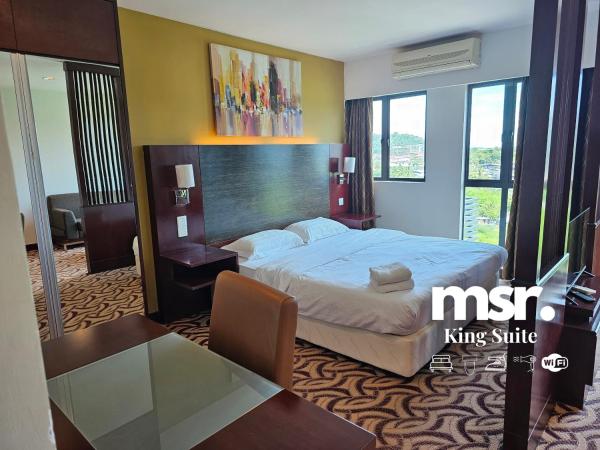 Kota Kinabalu City Ensuite by MSR at SCSP Ming Garden : photo 2 de la chambre suite lit king-size