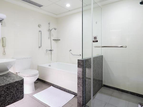 Holiday Inn Wuhan Riverside, an IHG Hotel : photo 6 de la chambre suite 1 chambre - vue sur rivière