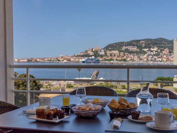 Best Western Plus Ajaccio Amirauté : photo 7 de la chambre suite 3 chambres avec terrasse