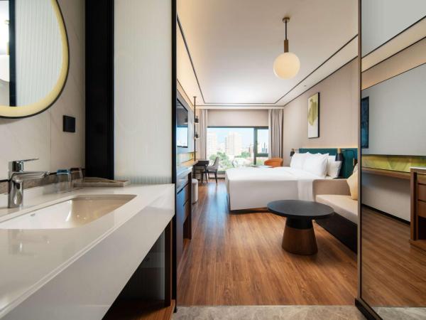 Hilton Garden Inn Beijing West Railway Station : photo 3 de la chambre chambre lit king-size