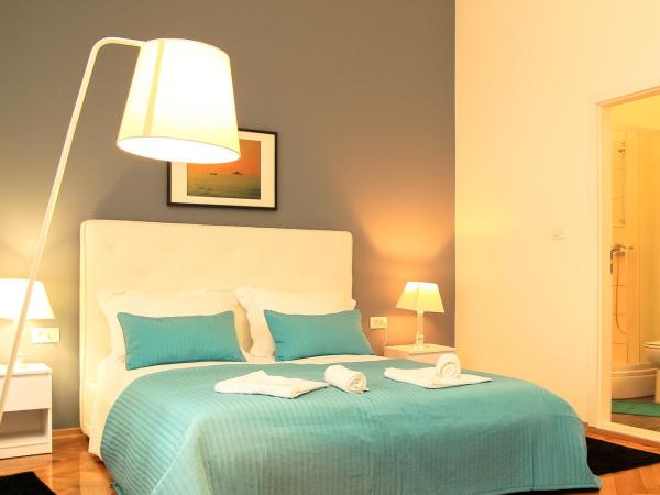 Contarini Luxury Rooms : photo 3 de la chambre chambre double deluxe (2 adultes + 1 enfant)