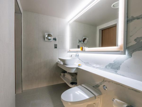 Club Quarters Hotel Covent Garden Holborn, London : photo 6 de la chambre chambre standard lit queen-size