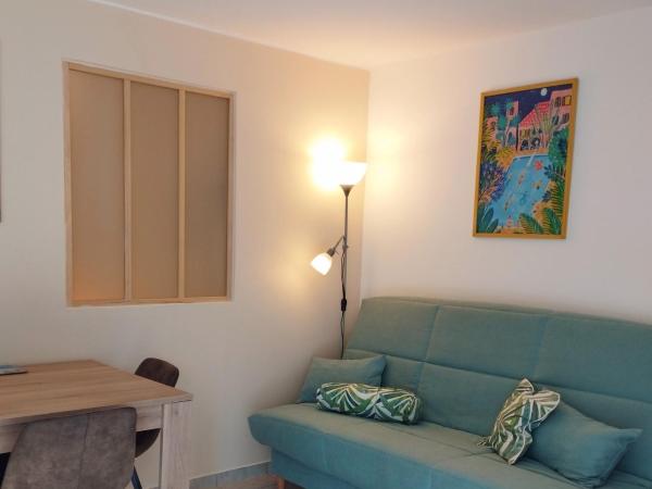 Maison d'Hôtes Floribel : photo 3 de la chambre appartement - vue sur jardin