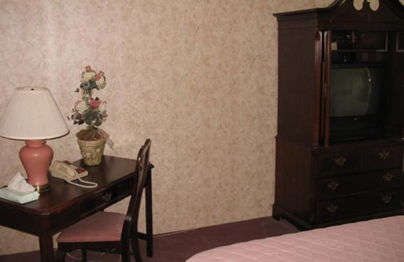 Alamar Resort Inn : photo 7 de la chambre chambre avec 2 grands lits queen-size