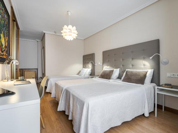 Hotel Eurowest : photo 8 de la chambre chambre triple