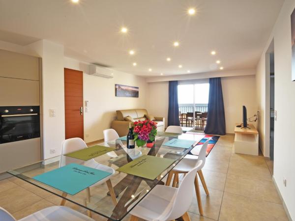 Résidence Saint-Jean : photo 4 de la chambre two-bedroom apartment - second floor with sea view and double terrace