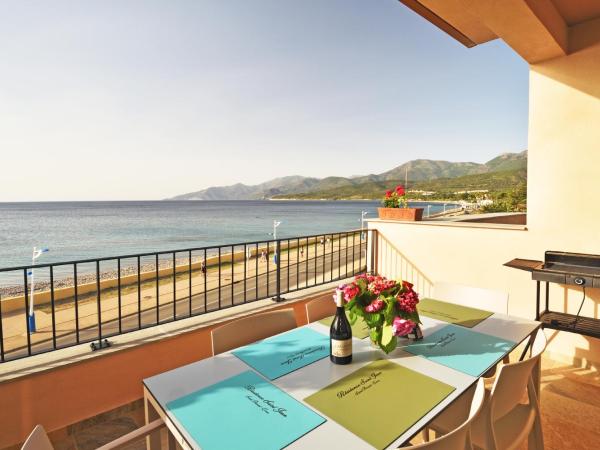 Résidence Saint-Jean : photo 1 de la chambre two-bedroom apartment - second floor with sea view and double terrace