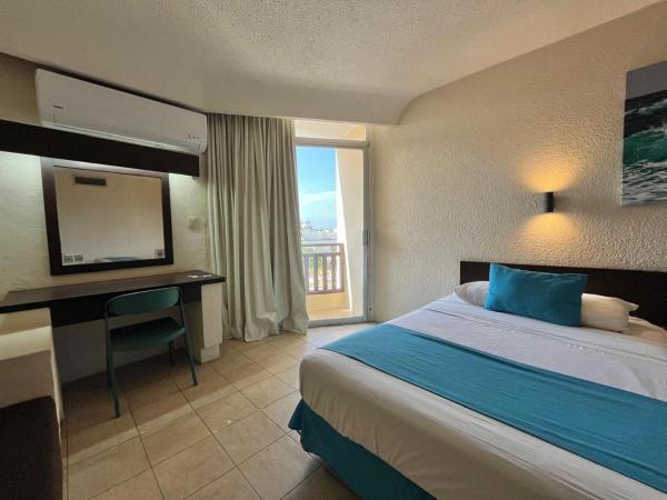 Howard Johnson by Wyndham Veracruz : photo 4 de la chambre suite junior