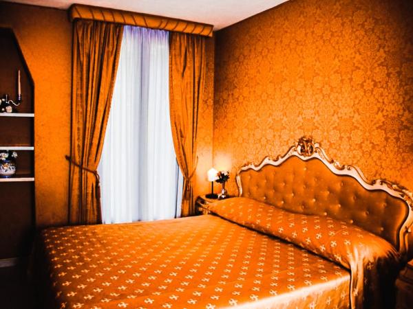 H o t e l S A N G A L L O : photo 7 de la chambre chambre double ou lits jumeaux