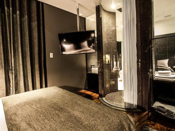 SR Hotel Sadang : photo 4 de la chambre chambre double de luxe 