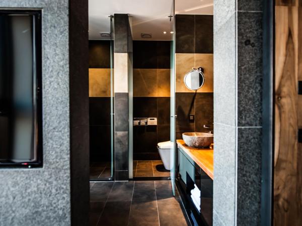 SR Hotel Sadang : photo 6 de la chambre chambre double premium