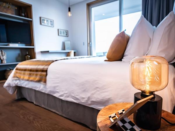 Villa Azai tu Suites : photo 5 de la chambre chambre double - vue sur mer