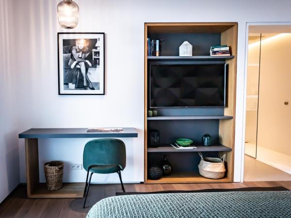 Villa Azai tu Suites : photo 9 de la chambre chambre double - vue sur mer