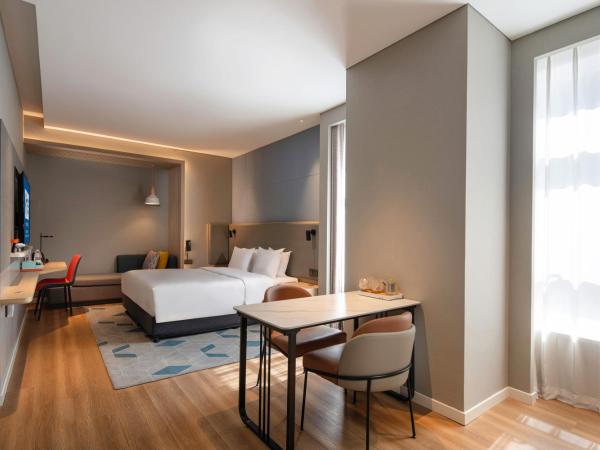 Holiday Inn Express Xi'an High Tech Zone North, an IHG Hotel : photo 4 de la chambre chambre king standard avec vue sur ville