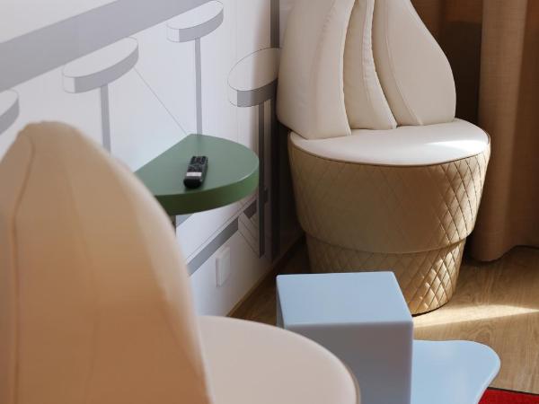 Hesehotelli Turku Linja-autoasema : photo 6 de la chambre chambre double deluxe