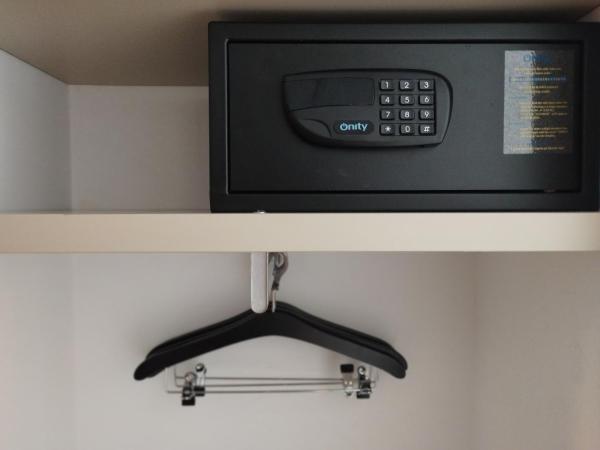 Best Western Colmar Expo : photo 7 de la chambre chambre familiale supérieure avec lit double et canapé-lit 2 personnes - non fumeurs