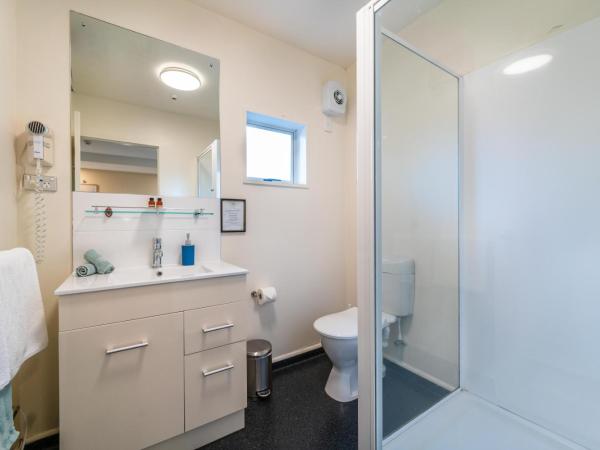 City Centre Motel : photo 4 de la chambre studio lit queen-size 